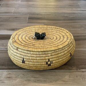 Inuit coil Lyme sea grass woven double soapstone walrus with tusks lid handle